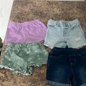 Girls size 3t shorts